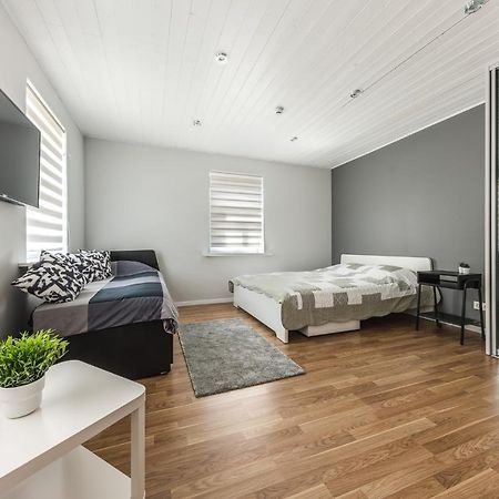 Strautu Lux Apartment Liepāja Exteriör bild