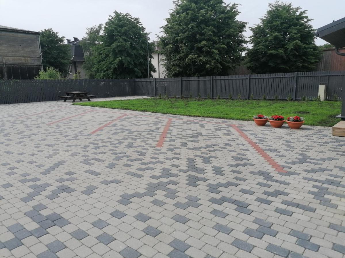Strautu Lux Apartment Liepāja Exteriör bild